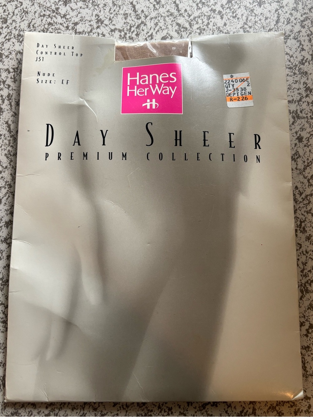 Hanes Her Way Day Sheer Premium Collection - Nude